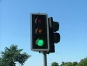 L'importance de choisir un bon lampadaire de surveillance du trafic