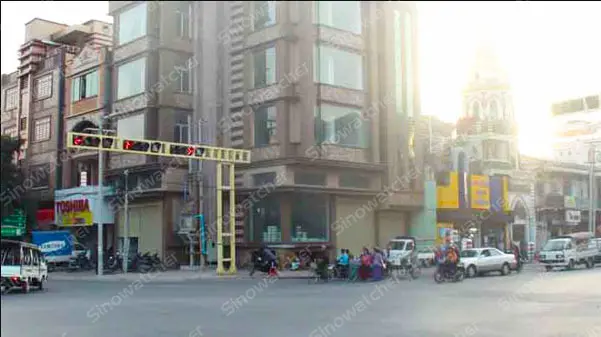 Traffic-light-project-in-Burma-(Myanmar)-1