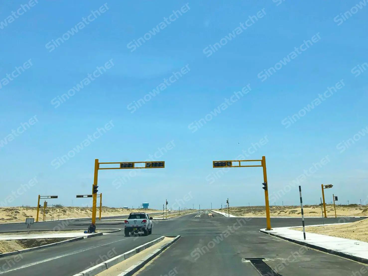 led traffic lights in Peru