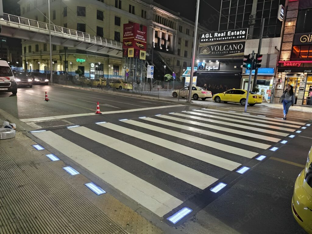 led pedestrian crossing 4