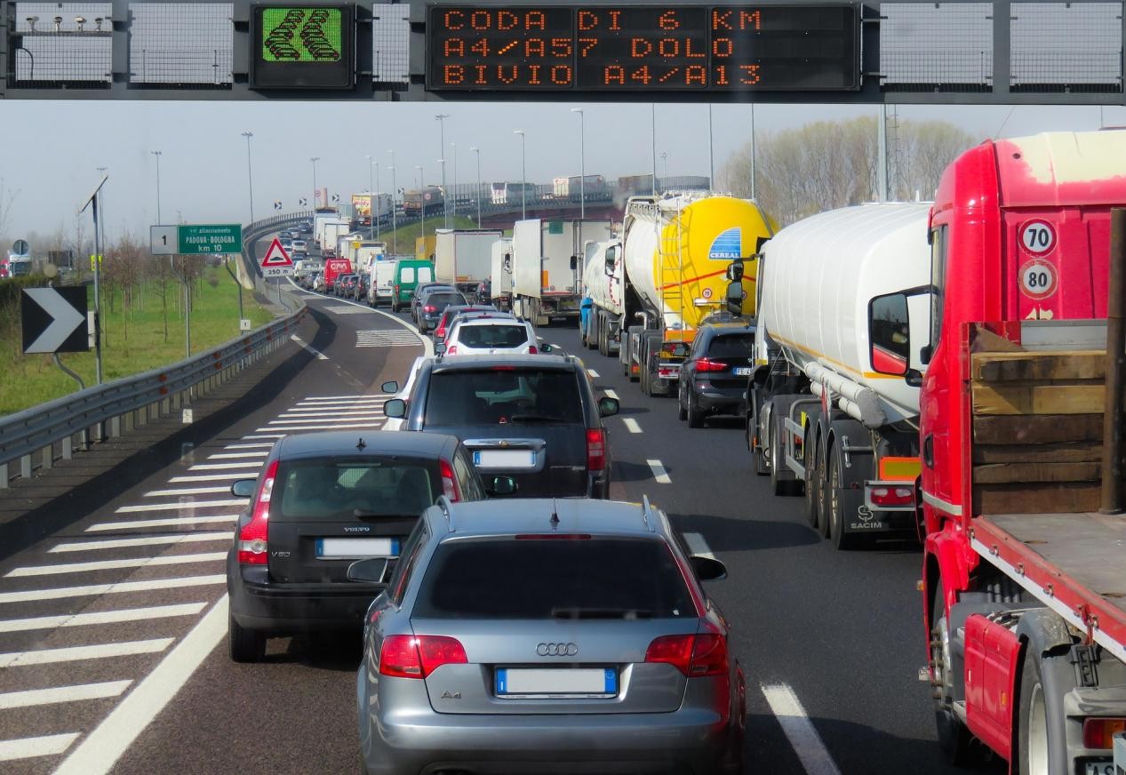 Variable Message Signs By Sinowatcher Technology