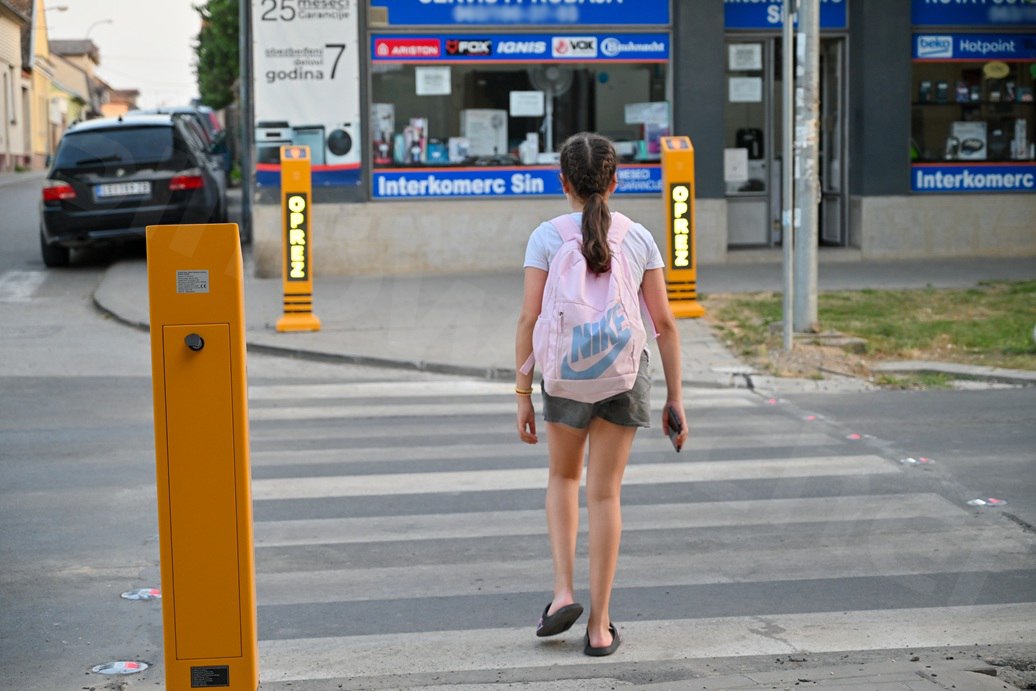 Smart Led Crosswalk Solutions4